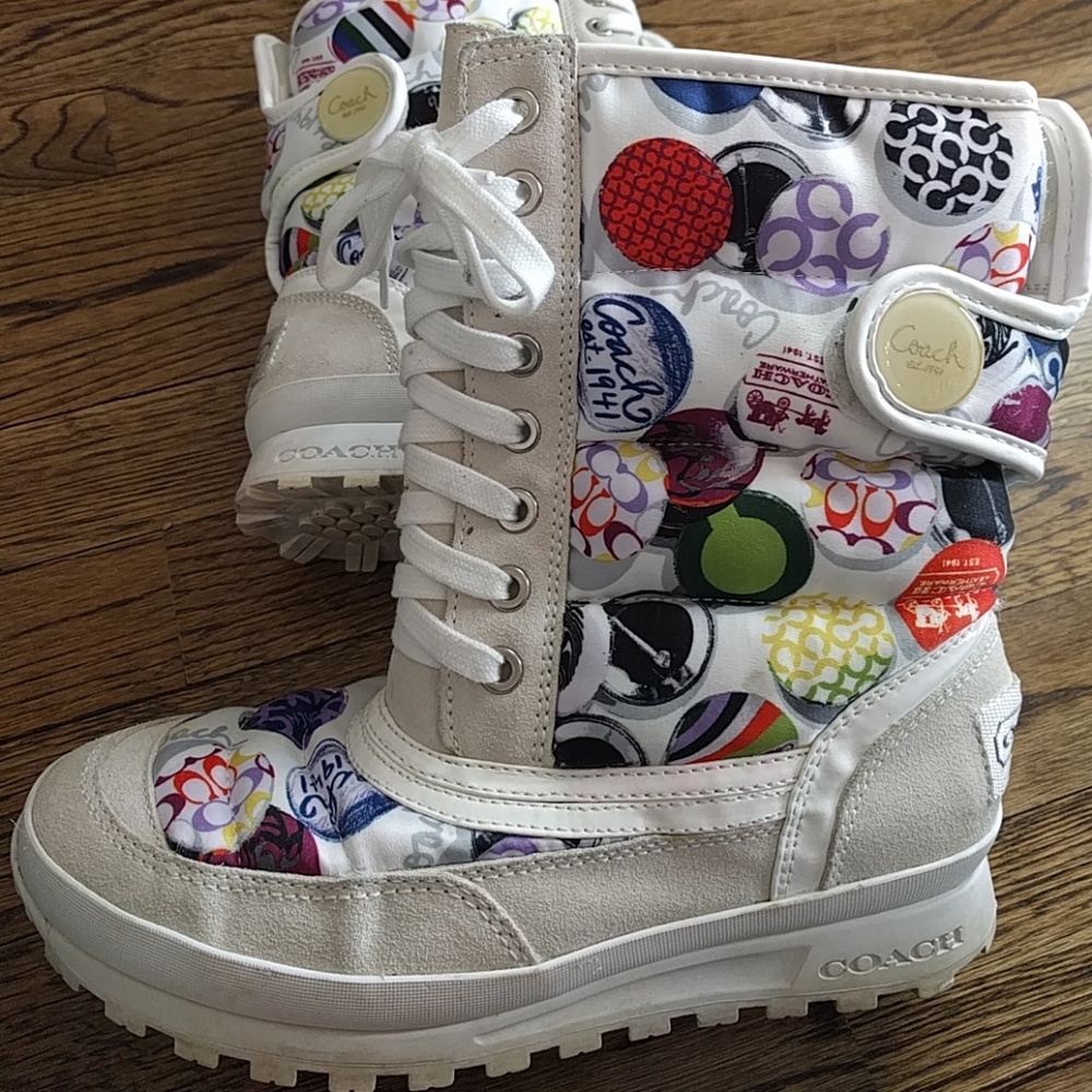 Coach boots